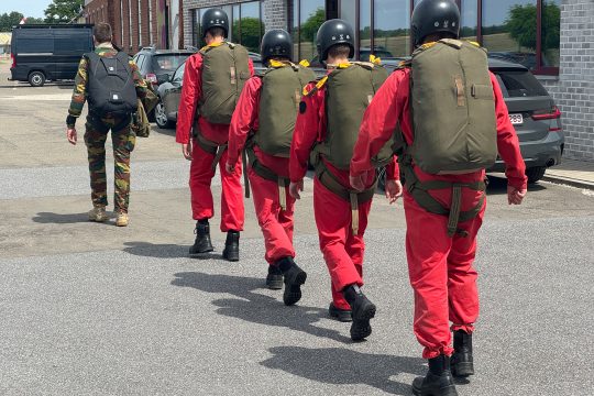 Para Junior - Sommerlager für jugendliche Fallschirmspringer