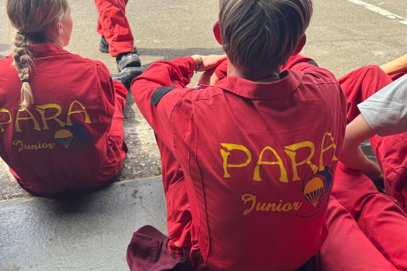 Para Junior - Sommerlager für jugendliche Fallschirmspringer