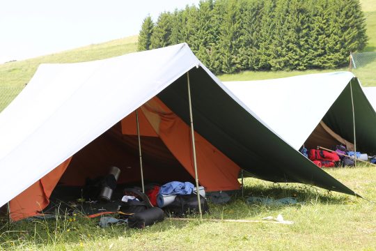 Zelte in einem Pfadfinderlager