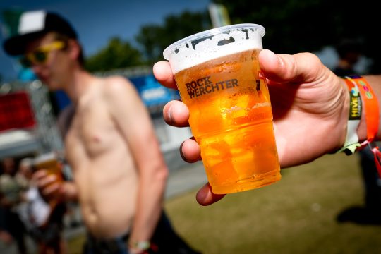 Ein Festival-Bier in Werchter