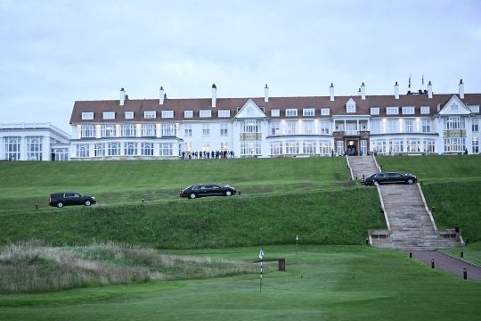 Ankunft von Trump und seiner Delegation auf den Trump Turnberry Golf Courses, im schottischen Turnberry