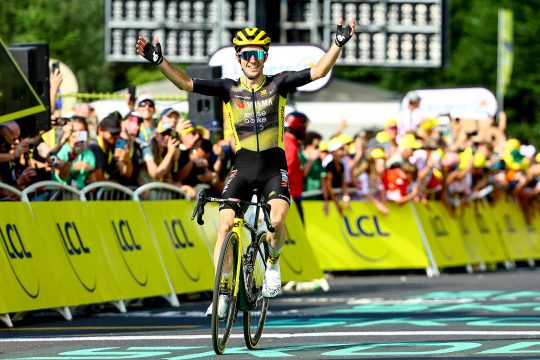 Simon Yates gewinnt die zehnte Etappe der Tour de France