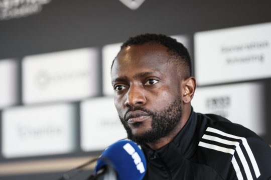 Merveille Bokadi bei der Pressekonferenz am 22. August