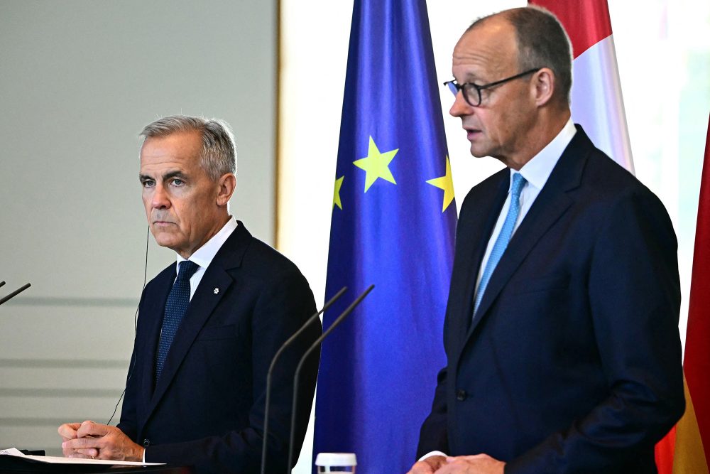 Kanadas Premierminister Mark Carney und der deutsche Bundeskanzler Friedrich Merz bei der gemeinsamen Pressekonferenz