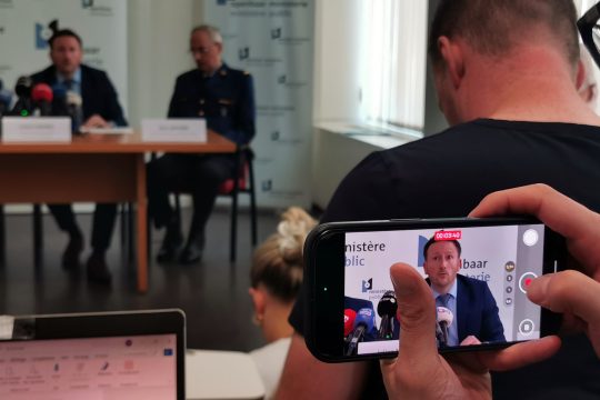 Julien Moinil bei der Pressekonferenz in Brüssel