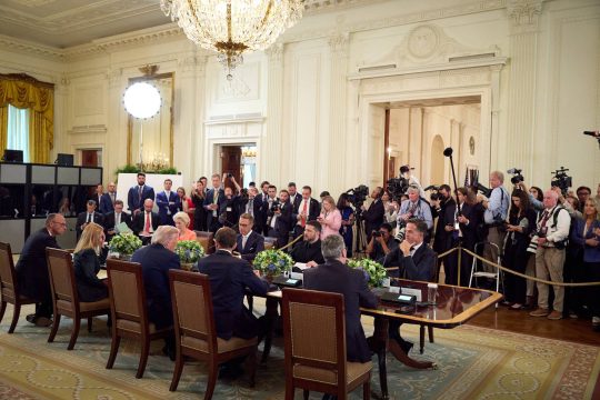 US-Präsident Trump mit europäischen Staatschefs im Weißen Haus