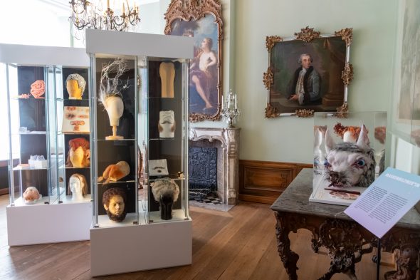 Theaterkleidung der Ausstellung im Couven-Museum Aachen