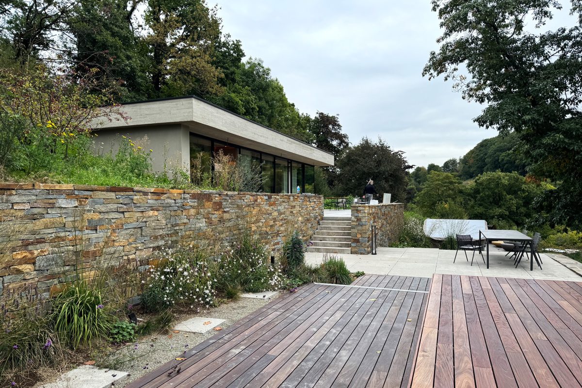 Eines der Bungalows des Homestorys Nature Resort in Eupen