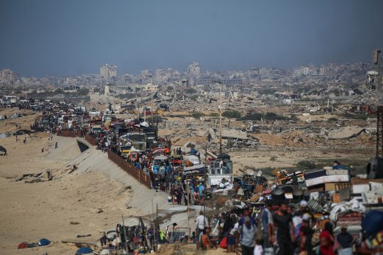 Vertriebene Palästinenser auf dem Weg gen Süden