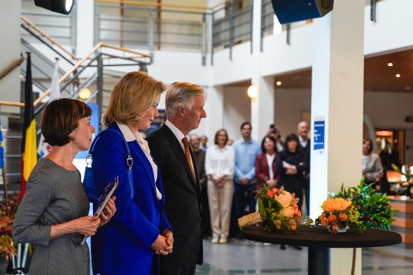 BRF-Redakteurin Michaela Brück übersetzt für Königin Mathilde ins Französische
