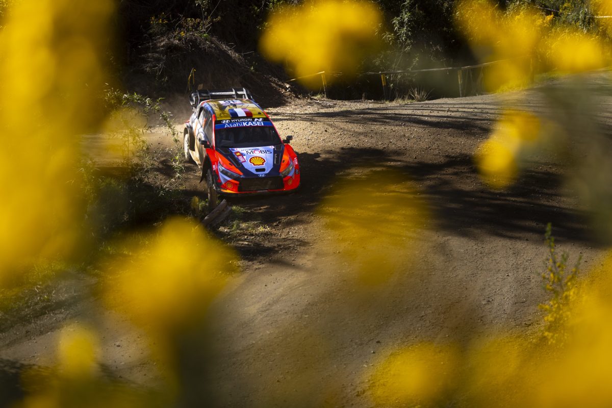 Thierry Neuville/Martijn Wydaeghe bei der Rallye Chile