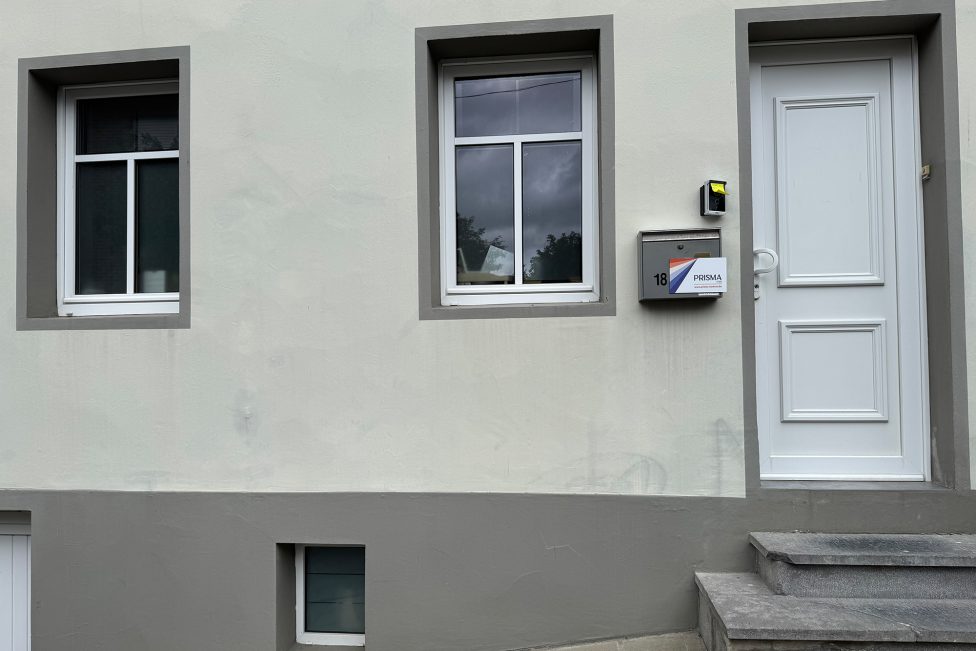 Außenansicht des Gebäudes, in dem die VoG Prisma untergebracht ist