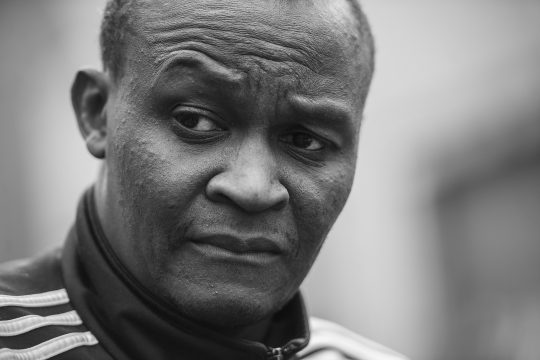 Schwarz-Weiß-Bild des früheren Fußballprofis Roger Lukaku