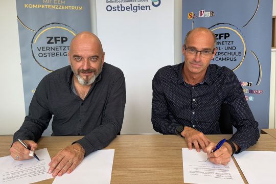 Dirk Schleihs, Direktor des ZFP, und Michael Fryns, Direktor der DS