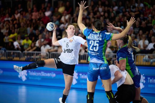 Nele Antonissen beim Spiel der Black Arrows in Slowenien