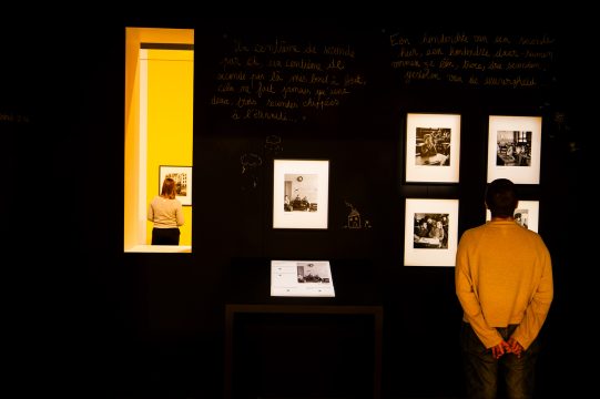 Blick in die Ausstellung "Geschenkte Momente" - "Instants Donnés": Robert-Doisneau-Retrospektive im Museum La Boverie in Lüttich
