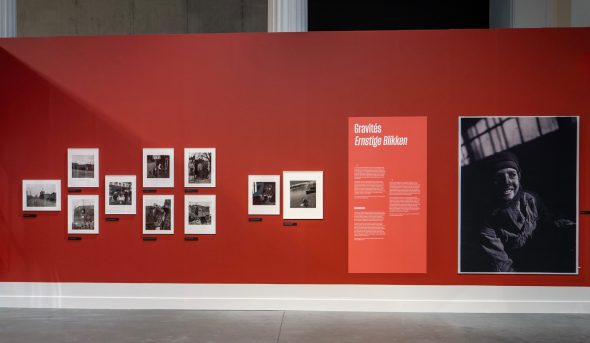 Blick in die Ausstellung "Geschenkte Momente" - "Instants Donnés": Robert-Doisneau-Retrospektive im Museum La Boverie in Lüttich