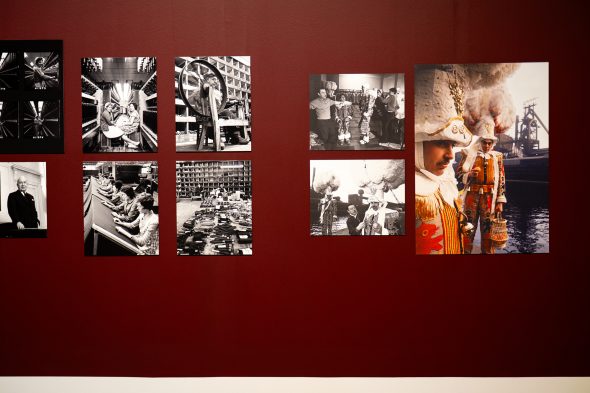 Blick in die Ausstellung "Geschenkte Momente" - "Instants Donnés": Robert-Doisneau-Retrospektive im Museum La Boverie in Lüttich