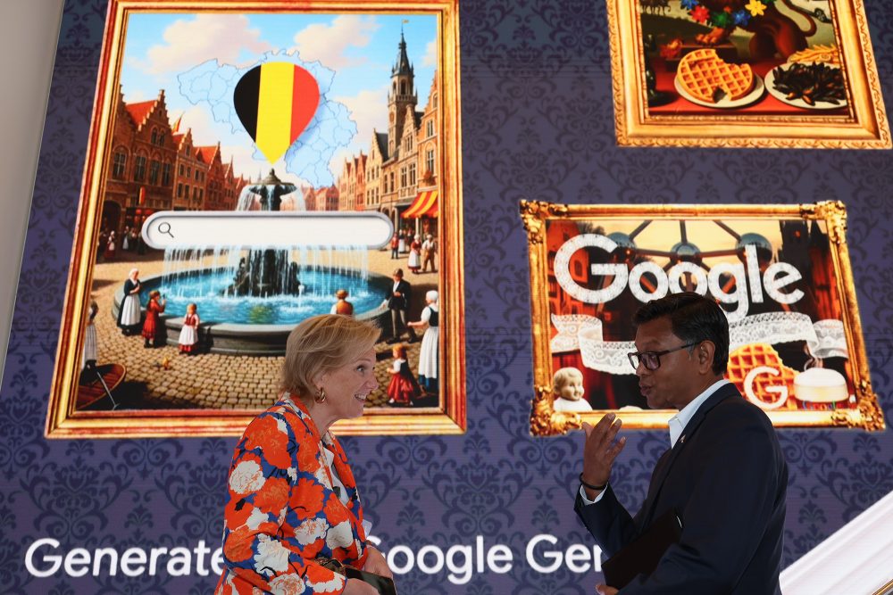 Prinzessin Astrid und Google-Vizepräsident Bikash Koley im Google-Sitz in Sunnyvale