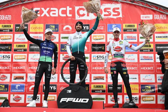 oris Nieuwenhuis, Pim Ronhaar und Yordi Corsus auf dem Podium in Heerde