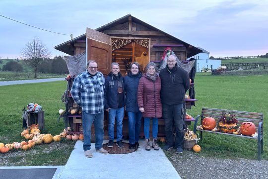 Die Kürbishäuschen-Truppe: Norbert Sonnet, Guido und Susanne Freches, Melanie und Reinhold Johanns