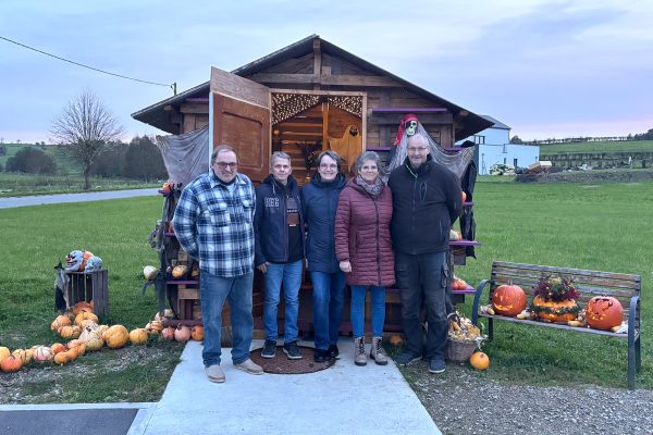 Die Kürbishäuschen-Truppe: Norbert Sonnet, Guido und Susanne Freches, Melanie und Reinhold Johanns