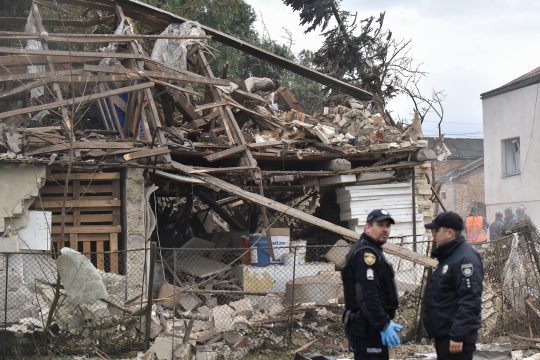 Schäden in der Region Lwiw am Sonntagmorgen