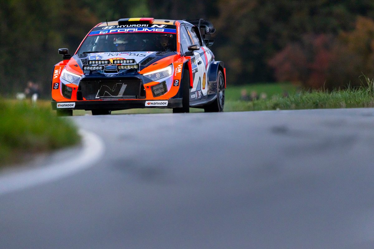 Thierry Neuville/Martijn Wydaeghe bei der Rallye Zentraleuropa