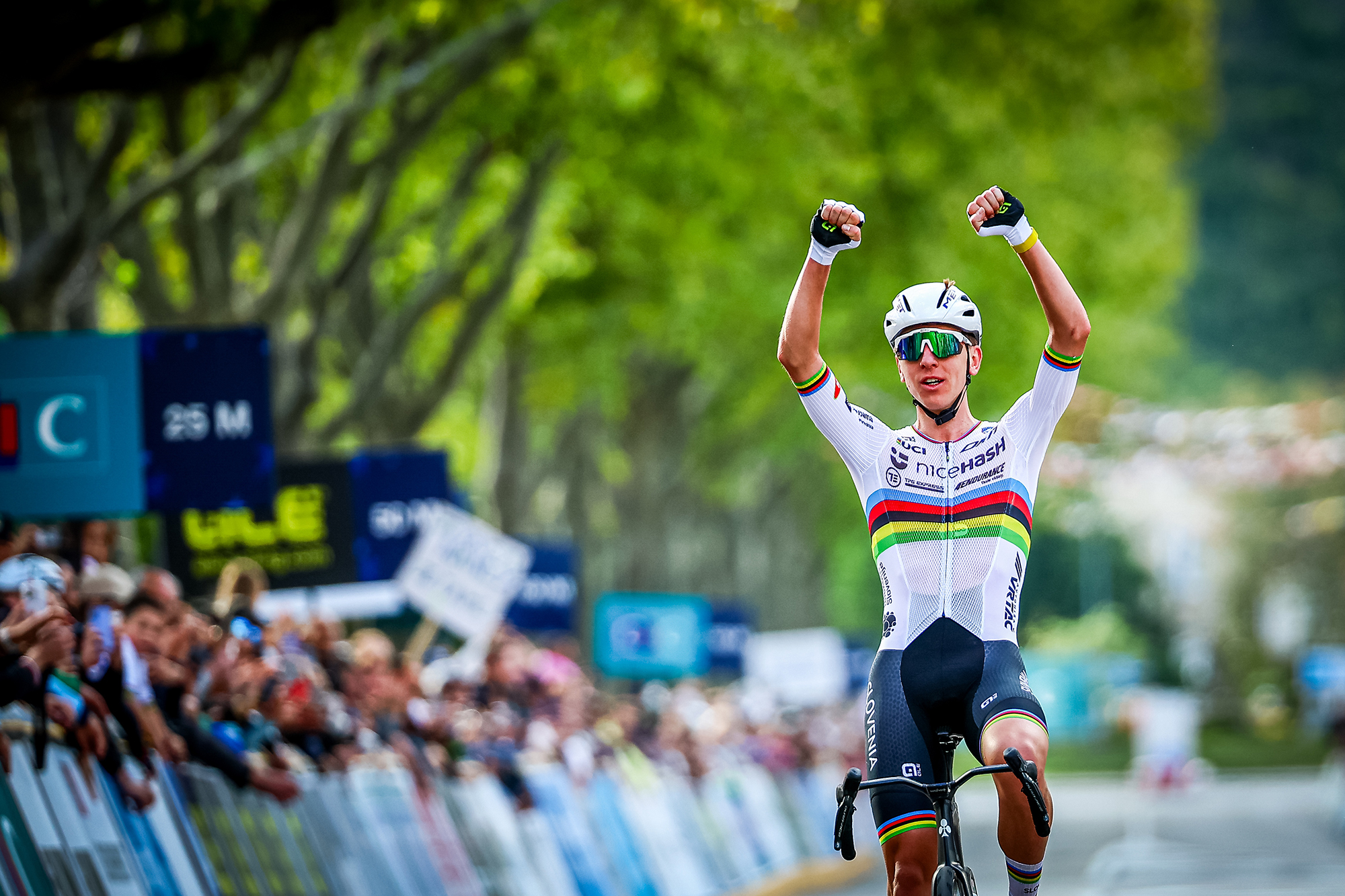 Rad-Tadej-Pogacar-holt-nach-WM-auch-den-EM-Titel-im-Alleingang