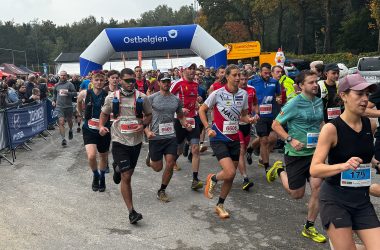 Der Start beim ersten Schönefeld Trail