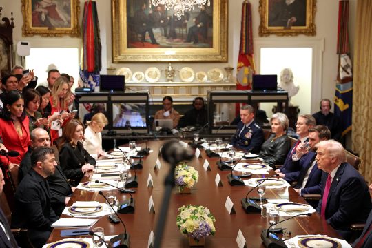 Treffen zwischen Wolodymyr Selenskyj und Donald Trump im Weißen Haus