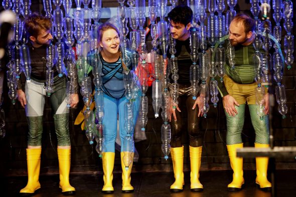 Splash, vom Marabu- Theater aus Bonn