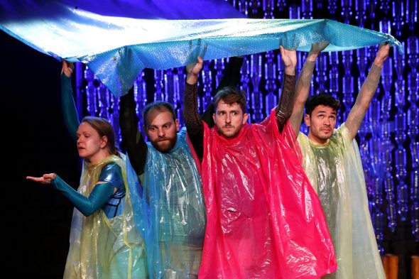 Splash, vom Marabu- Theater aus Bonn