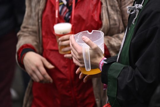 Studenten beim Feiern