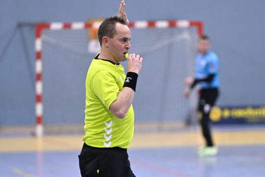 Handball-Schiedsrichter Tobias Schmitz