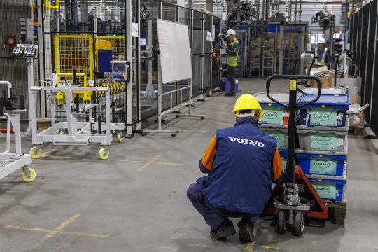 Arbeiter im Volvo-Werk in Gent