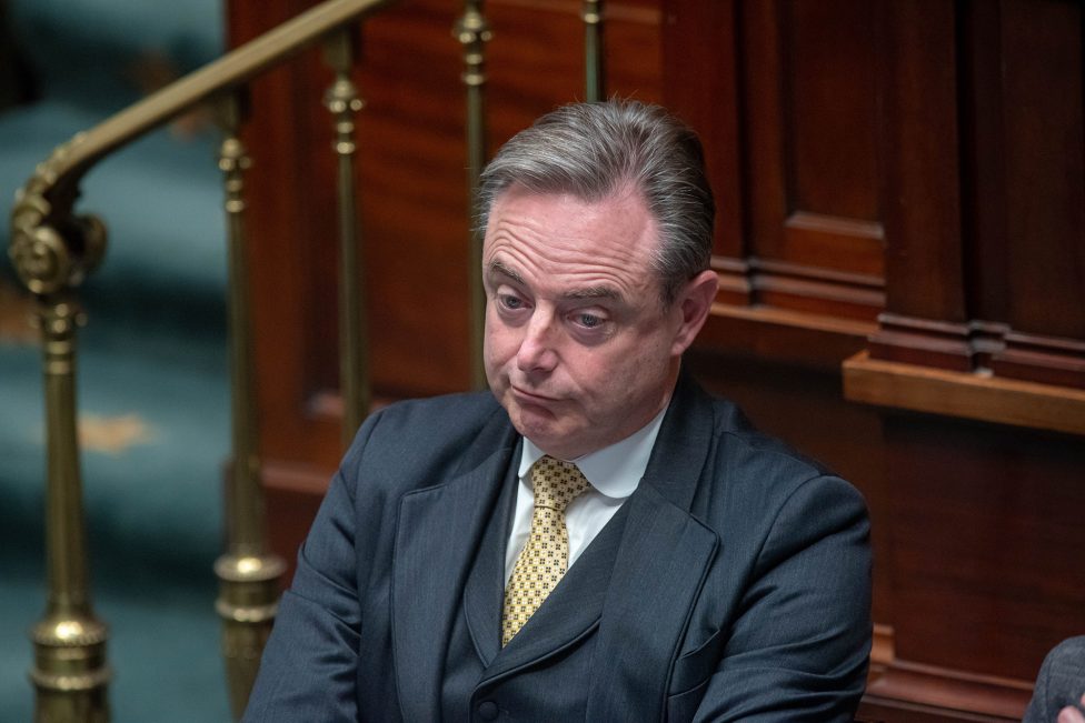 Premierminister Bart De Wever in der Kammer