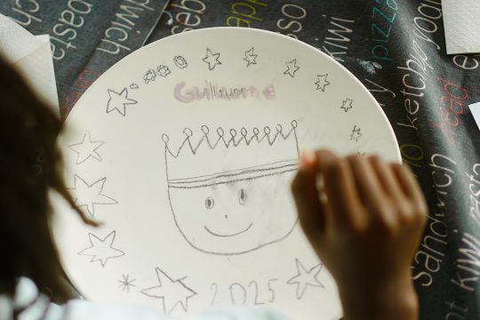 Einer der Teller für die Festtafel beim luxemburgischen Thronwechsel