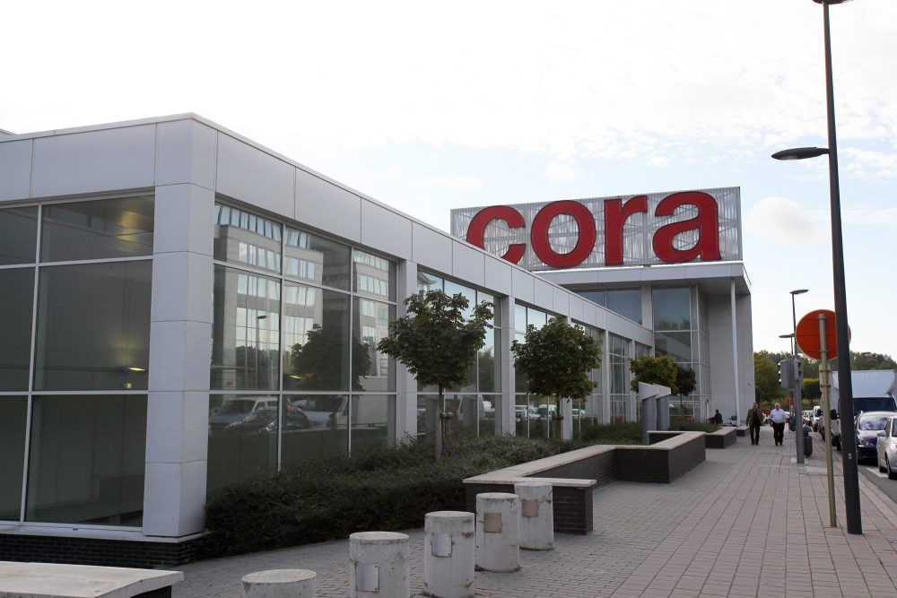 Gebäude eines Cora-Supermarkts, hier in Woluwe-Saint-Lambert
