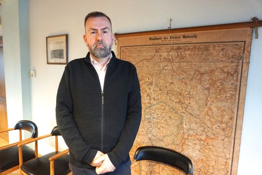 Jochen Lentz hat die Dorfchronik über Schoppen geschrieben