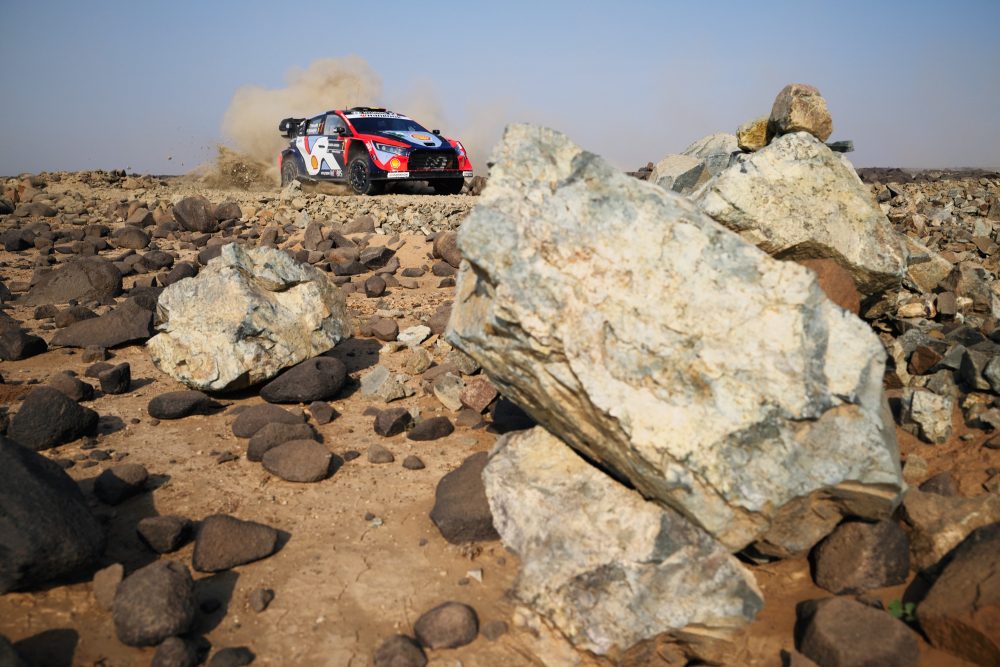 Thierry Neuville/Martijn Wydaeghe bei der Rallye Saudi-Arabien
