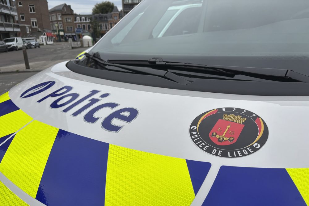 Einsatzfahrzeug der Polizei Lüttich