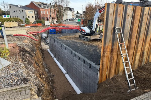 Bauarbeiten am Fußgängertunnel für den Bahnhof Eupen