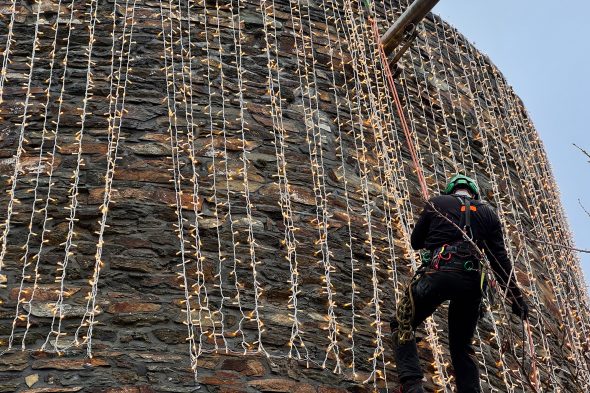 Lichterketten am Bücheltum St. Vith