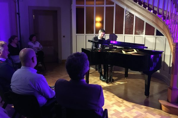 Klavierkonzert mit Stefan Pitz im Foyer der DG-Vertretung in Brüssel