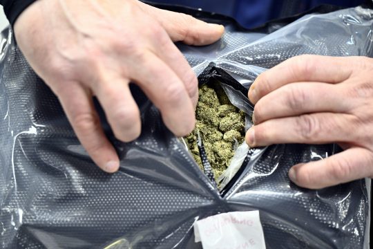 Drogenfund am Brüsseler Flughafen