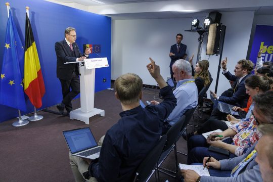 Bart De Wever bei der Pressekonferenz zum Abschluss des Gipfels