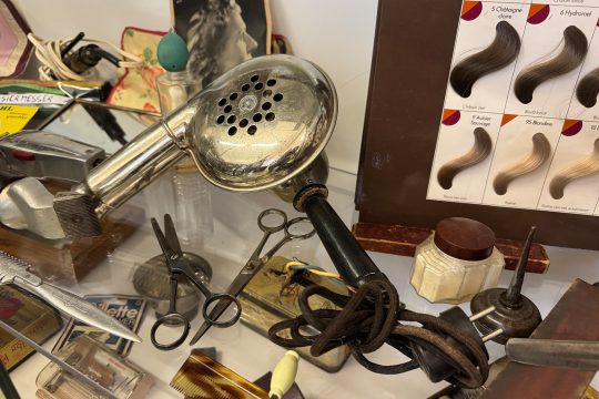 Altes Friseurwerkzeug