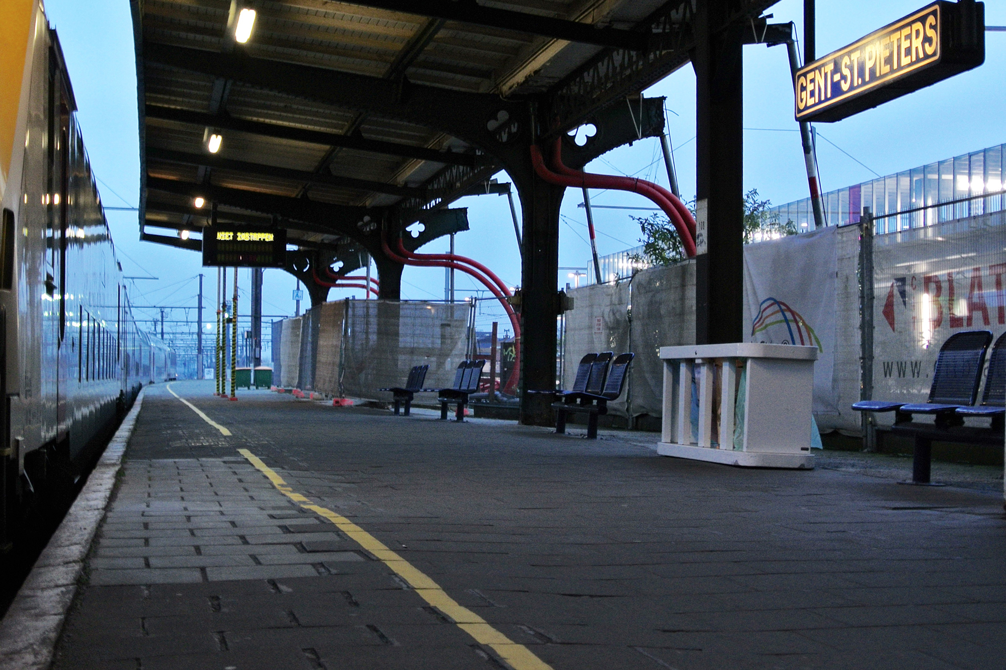 SNCB-ffnet-vier-Bahnh-fe-f-r-Obdachlose