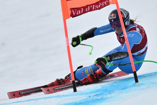 Sofia Goggia beim Super-G in Val d'Isère